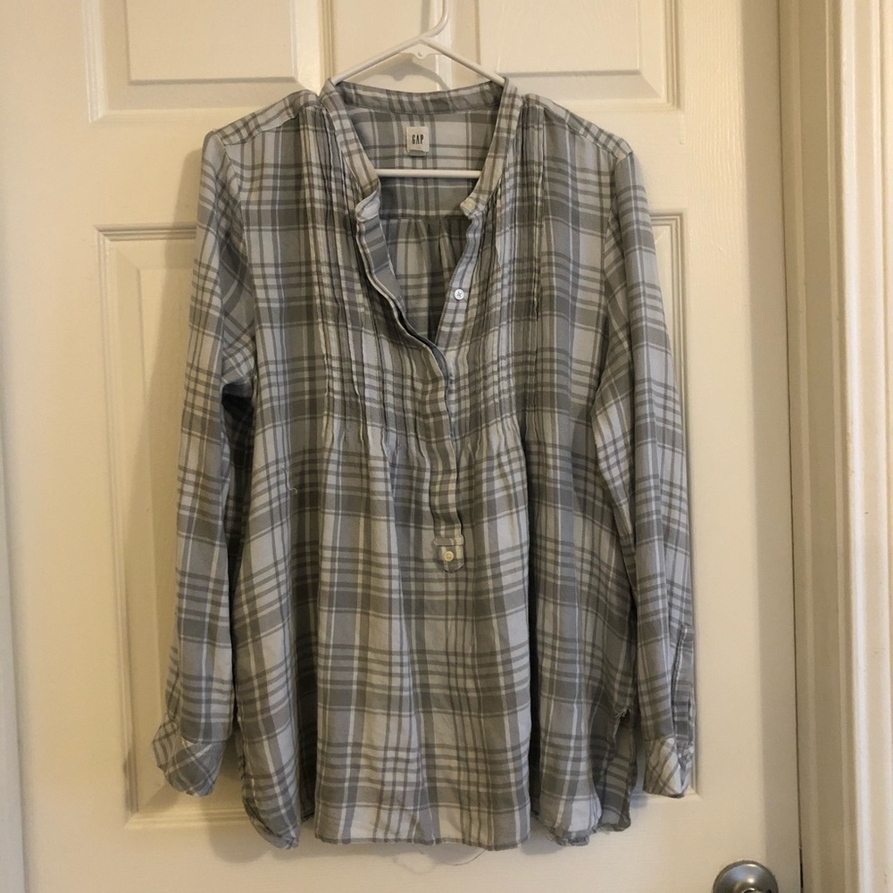 Gap grey & white flannel shirt